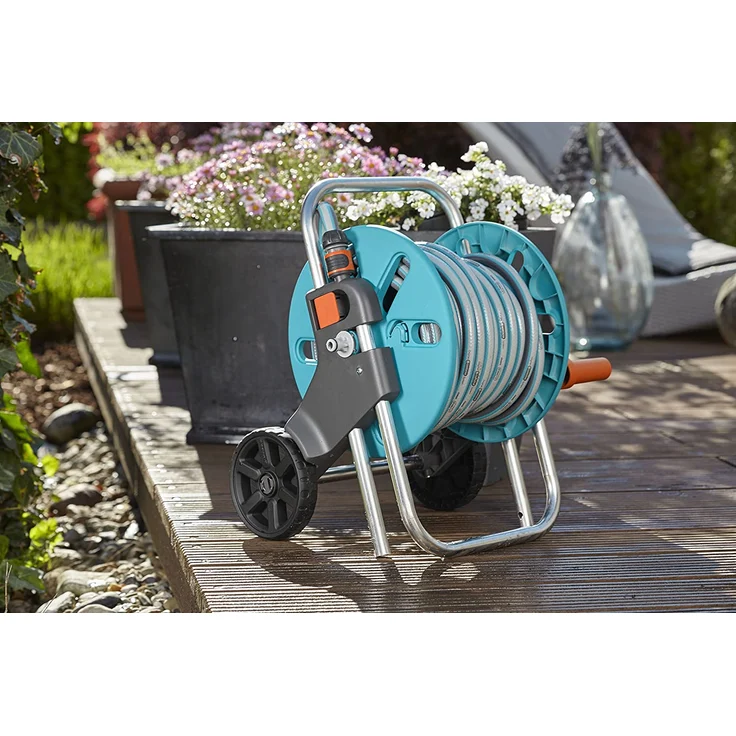 GARDENA Schlauchwagen CleverRoll S Set mit 20 m GARDENA Classic-Schlauch 13 mm (1/2''), Systemteilen und Spritze (18502-20) Nachtropfstopp Knickschutz Frostsicher – Bild 4