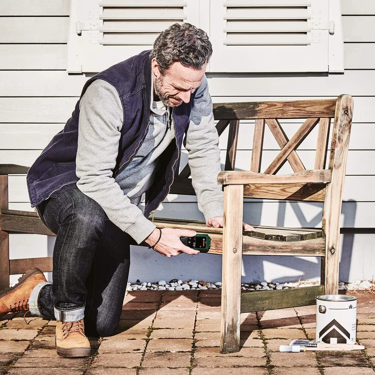 Bosch UniversalHumid Holzfeuchtemessgerät Holzfeuchtigkeit Einstichmessung LCD Abschaltautomatik mit Batterien – Bild 4