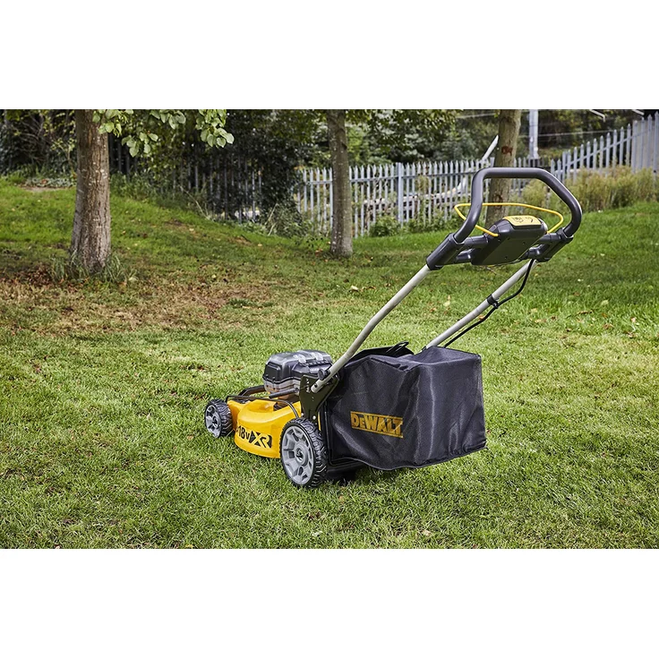Dewalt Akku-Rasenmäher - 18V, 48 cm Schnittbreite, für große Grundstücke - bis 800m², mit Mulchfunktion, 5-fache Schnitthöhenverstellung, 55l Fangkorb, ohne Akku und Ladegerät DCMW546N - DCMW564N-XJ – Bild 11