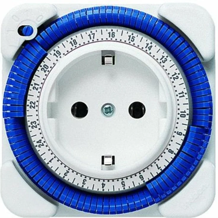 Theben 0260030 Timer 26 - analoge Zeitschaltuhr, Steckdosen Schaltuhr, Zeitprogrammstecker, weiß, bis zu 400 W LED Schaltleistung – Bild 1