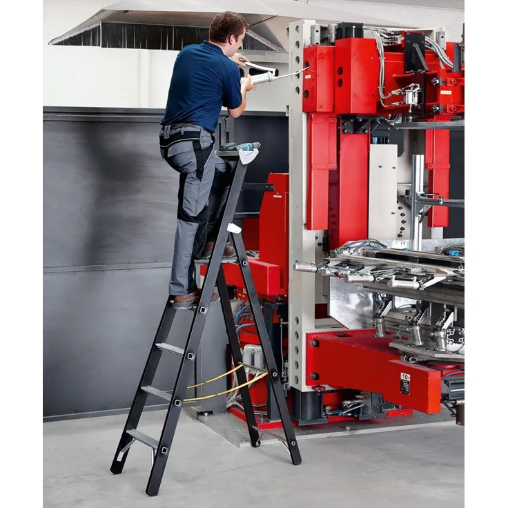 Stehleiter 5 Sprossen Alu.schwarz elox.Leiterlänge 2150mm Arbeits-H.b.ca.3350mm
