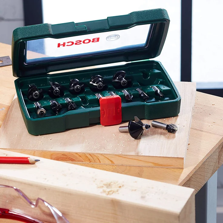 Bosch 15tlg. Hartmetall Fräser Set (für Holz, Ø-Schaft 8 mm, Zubehör Oberfräse) – Bild 4