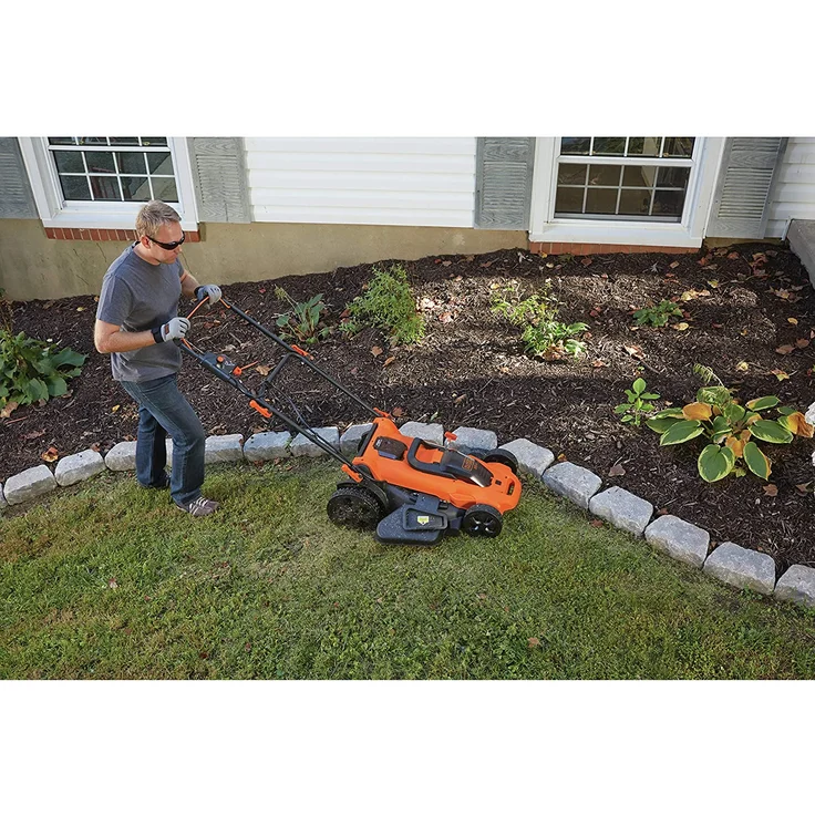 Black+Decker 3-in-1 Akku-Rasenmäher - mit Autosense 36V, 48 cm Schnittbreite, für mittlere und große Gärten, inkl. 2 Akkus, 90-Min Schnellladegerät, 50l Fangsack, Mulchfunktion CLMA4820L2-QW – Bild 4