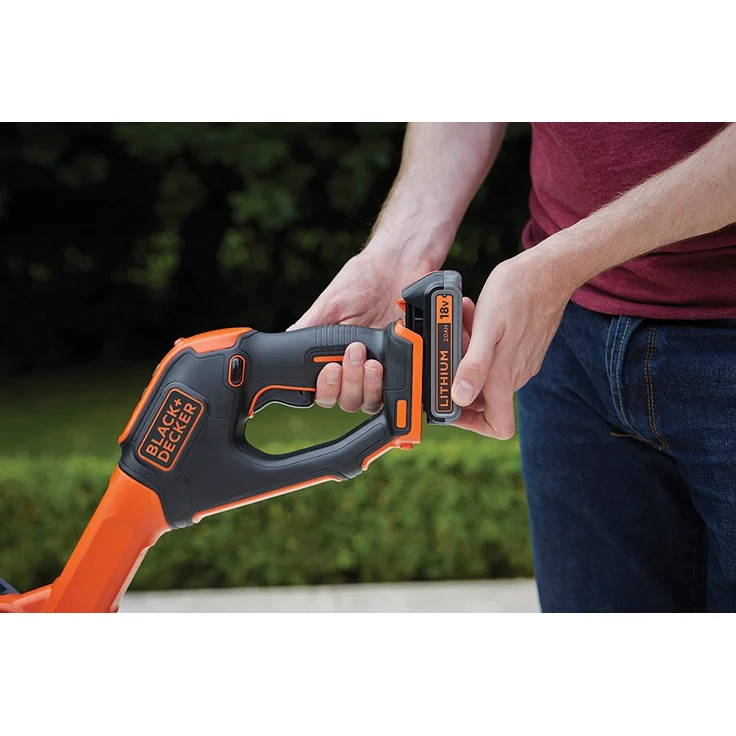 Black+Decker Rasentrimmer AFS Reflex Fadenverlängerung (18V 2,0Ah, 28 cm Schnittbreite, verstellbarer Zweithandgriff, Einzelfaden 9 m-1,6 mm, inkl. Akku und Ladegerät) STC1820PC – Bild 4