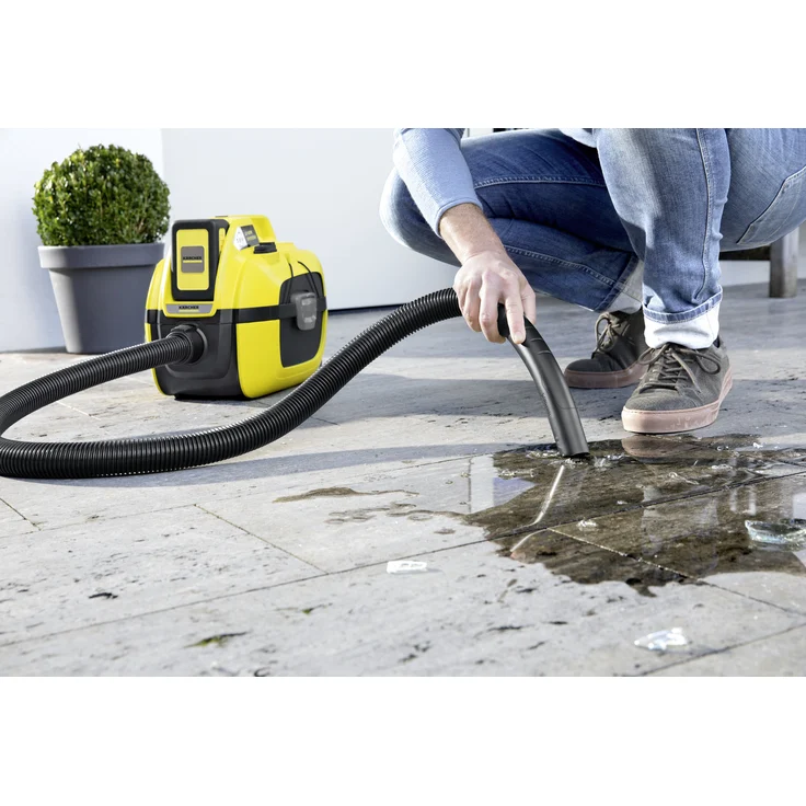 Kärcher Akku-Mehrzwecksauger WD 1 Compact Battery (Leistung: 230 W, Behältergröße: 17 Liter, Blasfunktion, Saugen ohne Filterwechsel, kompakte Bauweise, ohne Akku) Beutel 7 Liter – Bild 5