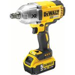 DeWalt 18 V, 5,0 Ah Akku-Schlagschrauber (Drehmoment max. 950 Nm, 1-2 Zoll Außenvierkant-Aufnahem, integrierte LED-Leuchte, inkl. 2x Akkus, System-Schnellladegerät und TSTAK Box-II) DCF899P2