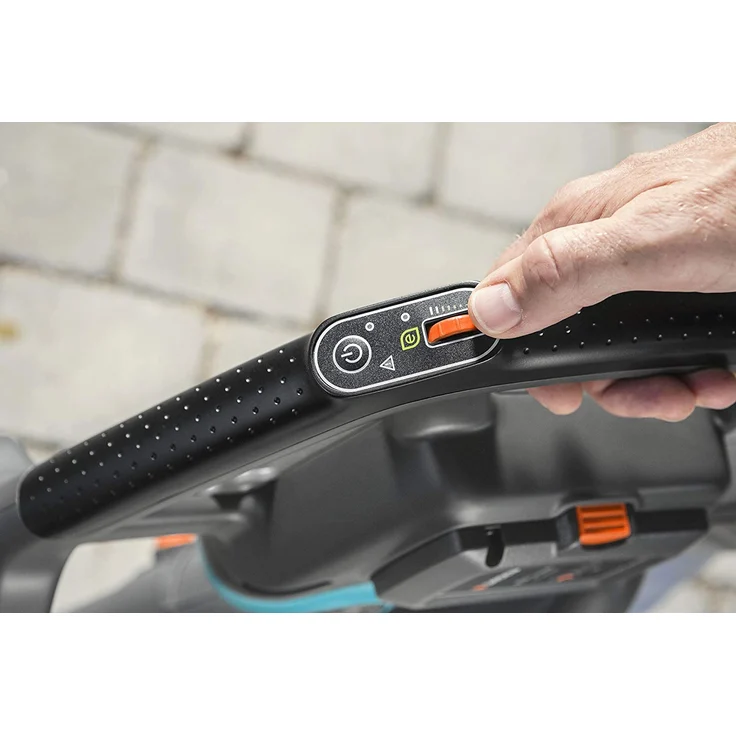 GARDENA PowerJet 40-Li: Akku-Laubbläser-- Sauger mit 40V Motorleistung, 160 l-s Saugleistung, max. 320 km-h Blasgeschwindigkeit, inkl. Schultergurt, ohne Akku und Ladegerät (9338-55) Häckselfunktion – Bild 2