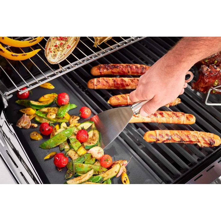 RÖSLE Grillplatte VIDERO, Hochwertige Grillplatte aus Gusseisen für Fleisch und kleine Grillstücke, Grillbranding, Platte beidseitig verwendbar, 45 x 24 cm, für alle VIDERO Modelle ab Modelljahr 2021 – Bild 3