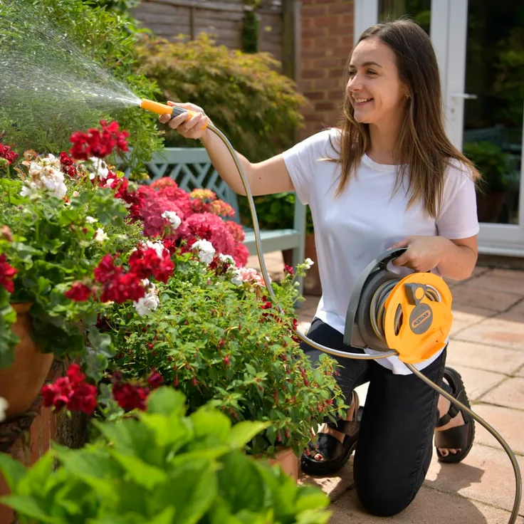 Hozelock Click & Go Mikro Schlauchtrommel mit 10m Schlauch (2427)