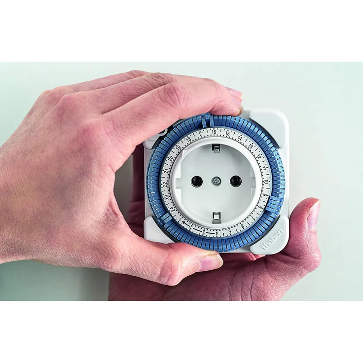 Theben 0260030 Timer 26 - analoge Zeitschaltuhr, Steckdosen Schaltuhr, Zeitprogrammstecker, weiß, bis zu 400 W LED Schaltleistung – Bild 3
