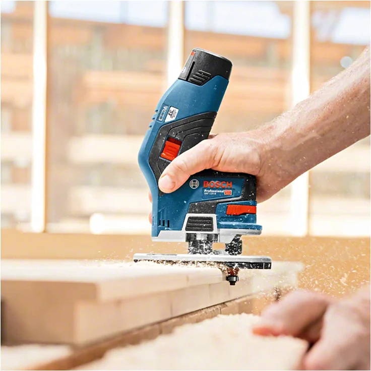Bosch Professional GKF 12V-8 12V System Akku Kantenfräse (Fräskopf-Schaft: 8 mm, ohne Akkus und Ladegerät, im Karton) – Bild 4
