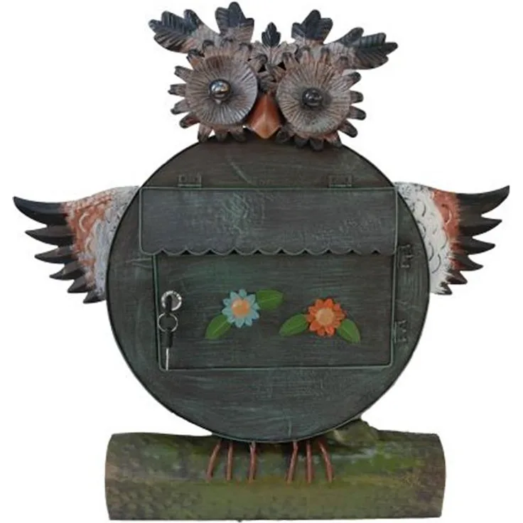 Briefkasten aus Metall mit Zeitungsrolle, Tiermotiv Eule