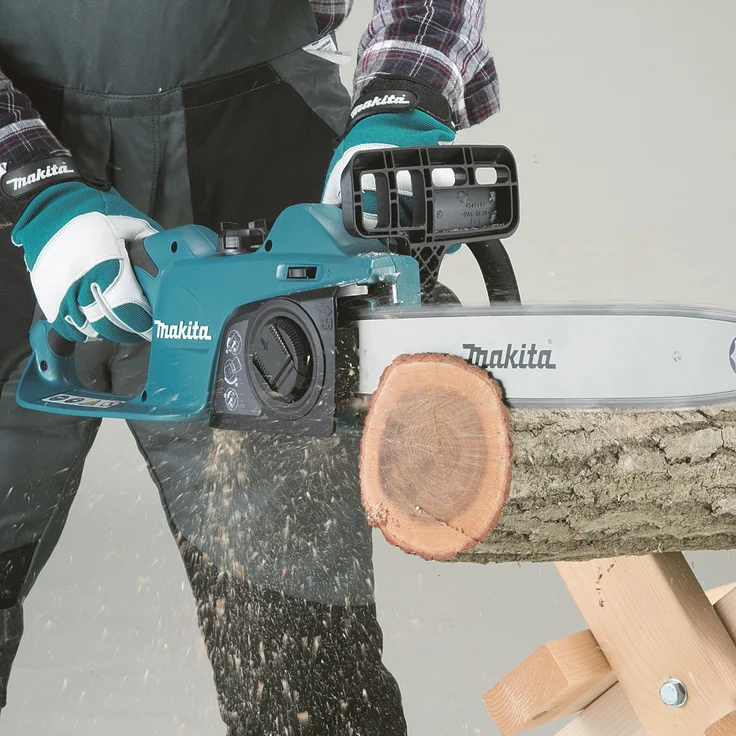 Makita UC3541A, Elektro-Kettensäge Schwertlänge 35 cm, 1.800 W, handlich und wartungsfreundlich – Bild 2
