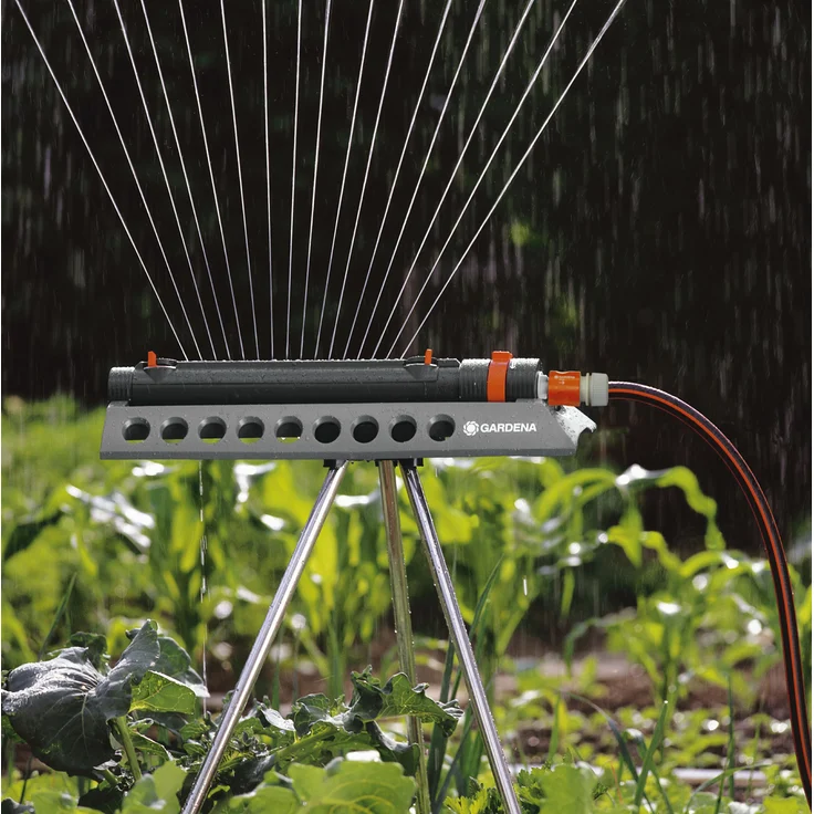 GARDENA Viereckregner Comfort Aquazoom 250-2: Rasensprinkler zur Bewässerung kleinerer rechteckiger Flächen von 25 - 250 m², Reichweite 7-18 m, Sprengweite 3.5 - 14 m, Schmutzsieb entnehmbar (1973-20) – Bild 4