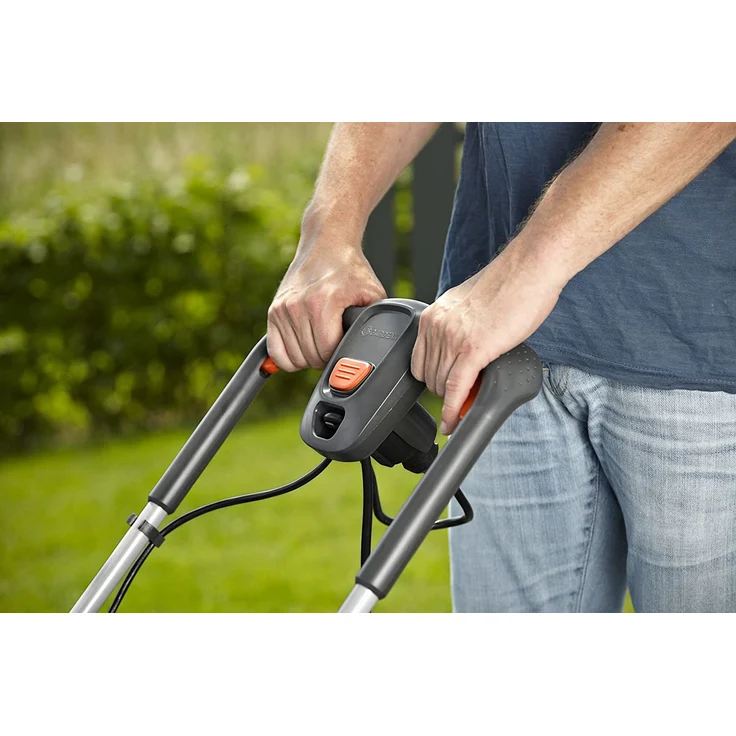 GARDENA PowerMax 1200-32 Elektrorasenmäher: Rasenmäher bis 300 m², 32 cm Schnittbreite, 30 l Fassungsvolumen, Schnitthöhe 20-60 mm, klappbares Gestänge, ergonomischer Handgriff - 5032-20 - 05032-20 – Bild 3