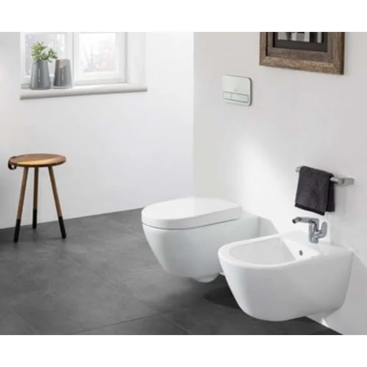 Villeroy & Boch Wand-WC SUBWAY 2.0 tief, 370 x 560 mm, spülrandlos, DirectFlush weiß – Bild 4