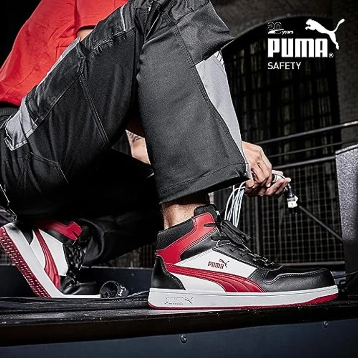 PUMA Safety FRONTCOURT BLK/WHT/RED MID S3 Sicherheitsschuh mit Fiberglaskappe und rutschfester, hitzebeständiger Laufsohle – Bild 9