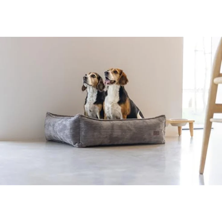 Designed by Lotte Ribbed Hundebett + Katzenbett, 80 x 70 x 22 cm, braun, mit gerippter Oberfläche, weich und bequem, rutschfeste Unterseite, waschbar bis 30 Grad – Bild 8