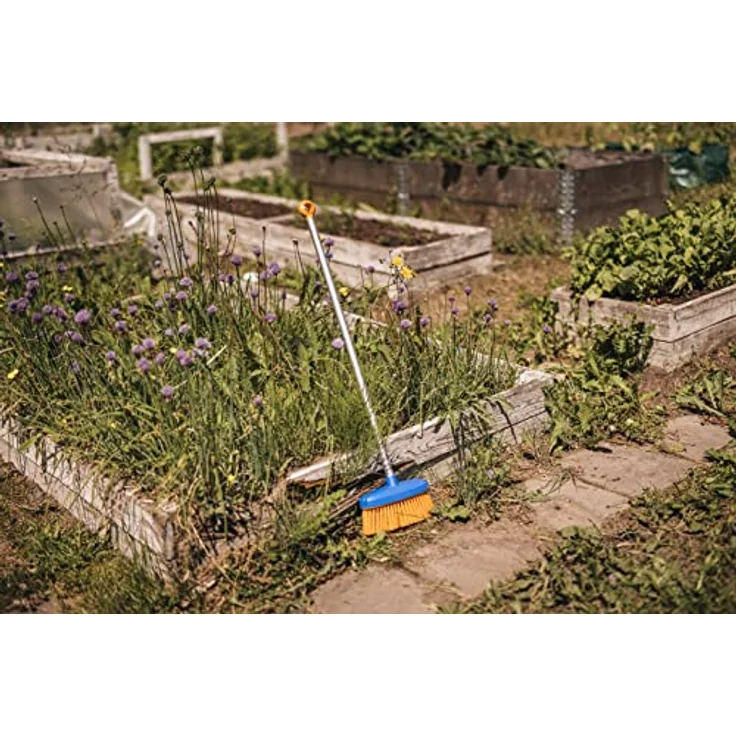 Fiskars Kinder-Besen Länge: 80 cm, Kunststoff-Borsten-Aluminium-Stiel, Blau-Orange, MyFirst Fiskars, 1001418 – Bild 6