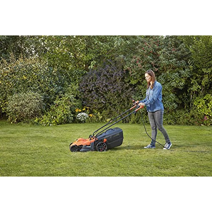Black+Decker Elektro-Rasenmäher mit Fahrradlenker-Griff - 1.400W, 34cm Schnittbreite, 6-fach Höhenverstellung, 40l Grasfangbehälter, ideal für mittlere Gärten - BEMW461BH – Bild 4