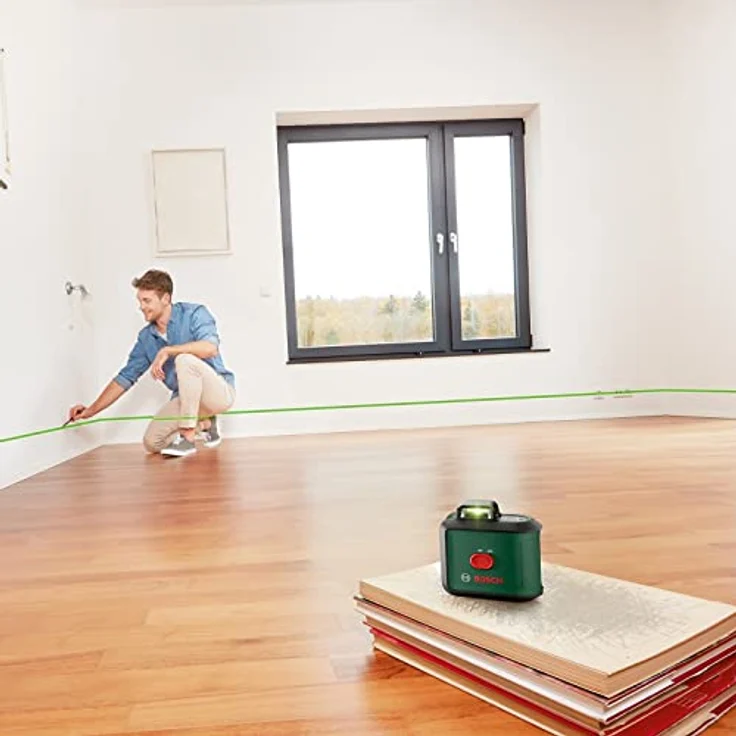 Bosch Kreuzlinienlaser UniversalLevel 360 (Stativ, grüner Laser, Arbeitsbereich: bis zu 24 m, Genauigkeit: ± 0,4 mm-m, selbstnivellierend: bis ± 4°, 4x AA-Batterien, im Karton) – Bild 4