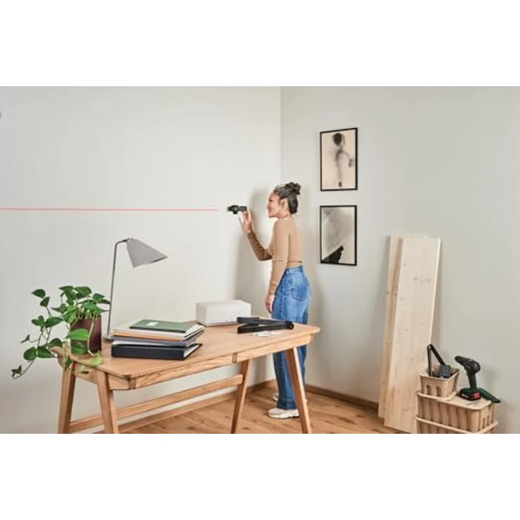 NoName BOSCH Laser-Wasserwaage UniversalWallLevel, kompakte Wasserwaage mit Laserpunkt und -linien, Genauigkeit ± 0,5 mm/m, inklusive Wandhalterung und Batterien – Bild 3