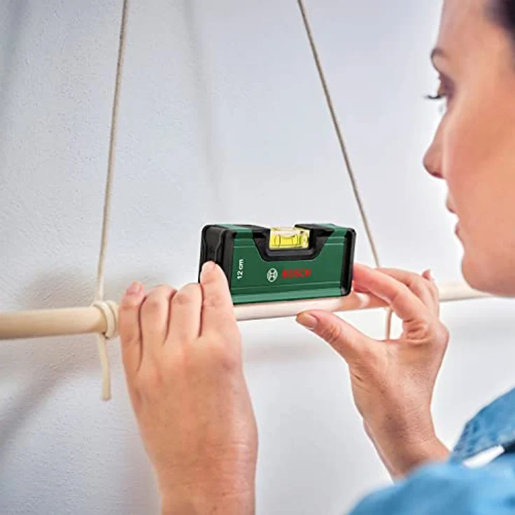 Bosch Wasserwaage 12cm (kompakte Mini-Wasserwaage; präzises Ausrichten mit fluoreszierender Libelle für horizontales Ablesen; Aluminiumgehäuse; Softgrip-Stoßfänger; V-Nut), Green – Bild 4