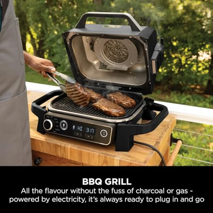 Ninja OG701UK Woodfire Electric BBQ Grill & Smoker, 7-in-1 Outdoor Grill & Air Fryer, Wetterfest und Tragbar, Grau/Schwarz – Bild 4
