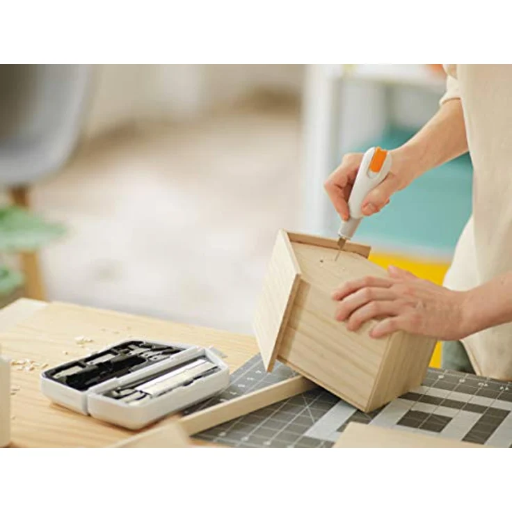 Fiskars Hochleistungsmesser/-Cutter, 8-teiliges Set aus Qualitätsstahl, ergonomischer Griff, Weiß/Orange, Modell 1024385 – Bild 5