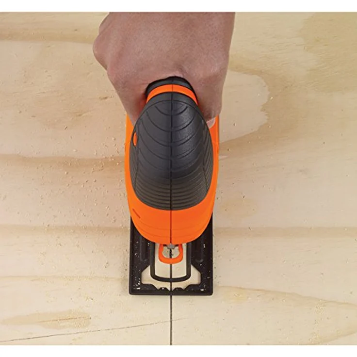 Black & Decker Stichsäge, Pendelhubsäge ( 520W, max. 70 mm Schnitttiefe, mit Softgriff, Sight-Line-Kanal, Schutzbügel, integrierte Sägeblasfunktion, ergonomische Griffe, inklusive Holzsägeblatt) KS701E – Bild 5