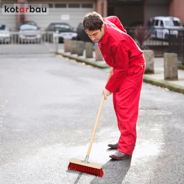 KOTARBAU® Straßenbesen 33 cm, Industriebesen mit Nylonborsten für Laub, robustes Holz, ideal für Innen- und Außenbereich, natürlich/rot – Bild 2