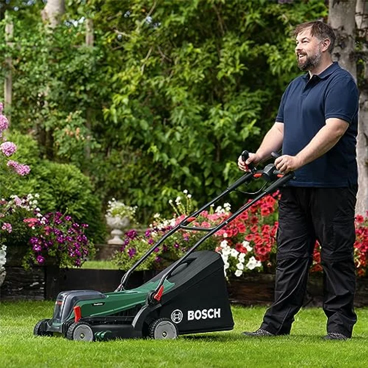 Bosch Akku-Rasenmäher UniversalRotak 2x18V-37-550 (bis zu 500 m2); 18 Volt System; Schnittbreite: 37 cm; ohne Akku und Ladegerät – Bild 3