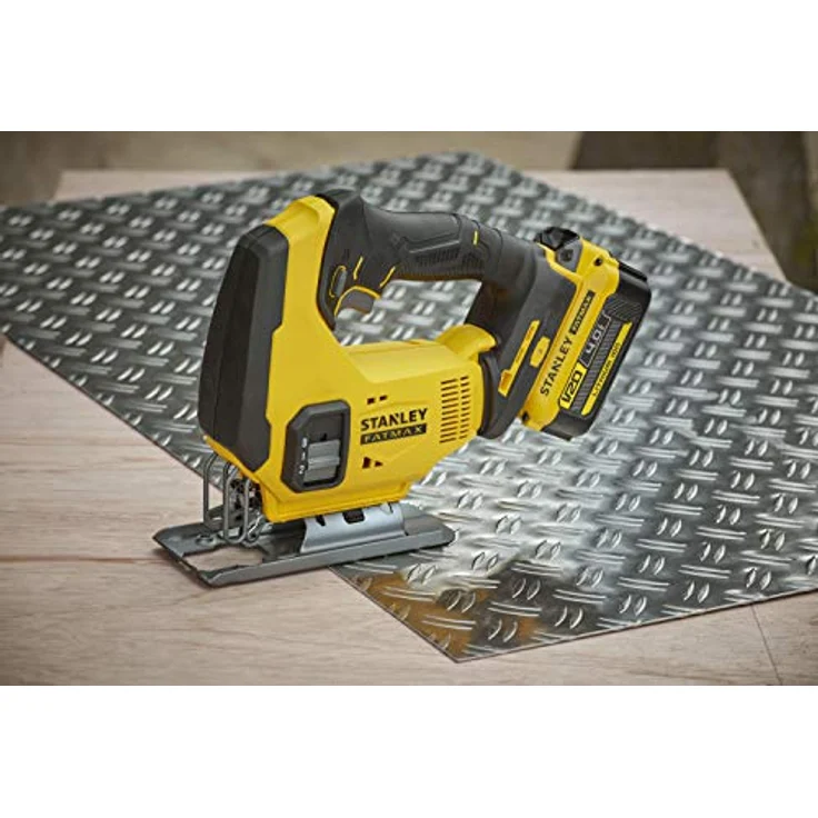 Stanley FatMax 18V Akku-Pendelhub-Stichsäge SFMCS600M2K (4.0 Ah, zwei Pendelhubstufen, variable Hubzahl, werkzeuglose Blattaufnahme, Gebläse, inkl. 2 Akkus, Schnell-Ladegerät, Koffer) – Bild 4