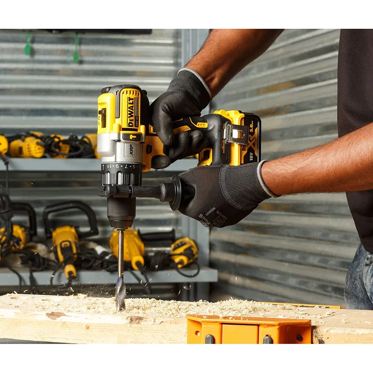 Dewalt Akku-3-Gang-Schlagbohrschrauber (18V,5.0 Ah,bürstenlos,Vollmetallgetriebe,integrierte LED-Leuchte mit bis zu 77 Lumen,inkl. 2x Akkus,Schnell-Ladegerät,Gürtelhaken,T STAK-Box) DCD996P2 – Bild 5