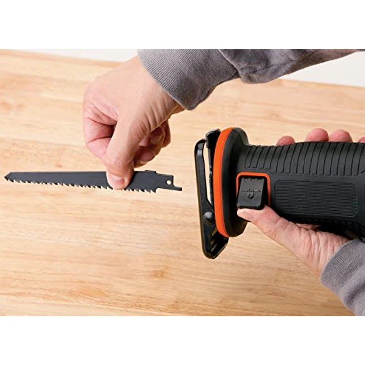 Black & Decker Akku-Säbelsäge BDCR18, 18Volt, orange/schwarz, Li-Ionen Akku 1,5Ah – Bild 3