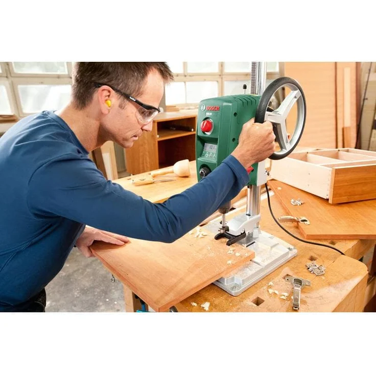 Bosch Tischbohrmaschine PBD 40 (710 W, Max. Bohr-Ø in Stahl-Holz: 13 mm-40 mm, Bohrhub 90mm, im Karton) – Bild 7