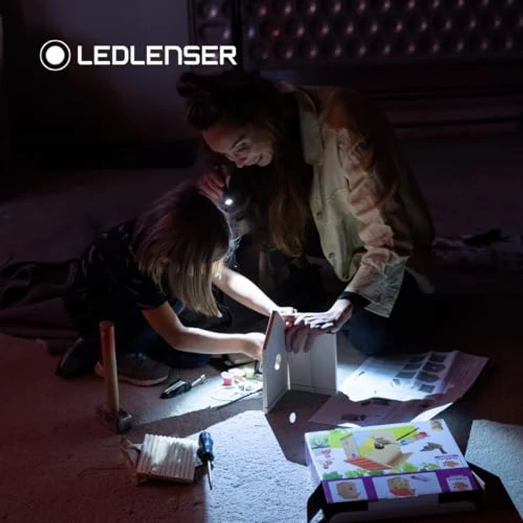 Ledlenser C3R Classic wiederaufladbare LED Taschenlampe | 140 Lumen helle Taschenlampe | 100m Leuchtweite | einstellbarer Fokus | IP54 | lange Batterielebensdauer | Taschenlampe Camping, Outdoor – Bild 5