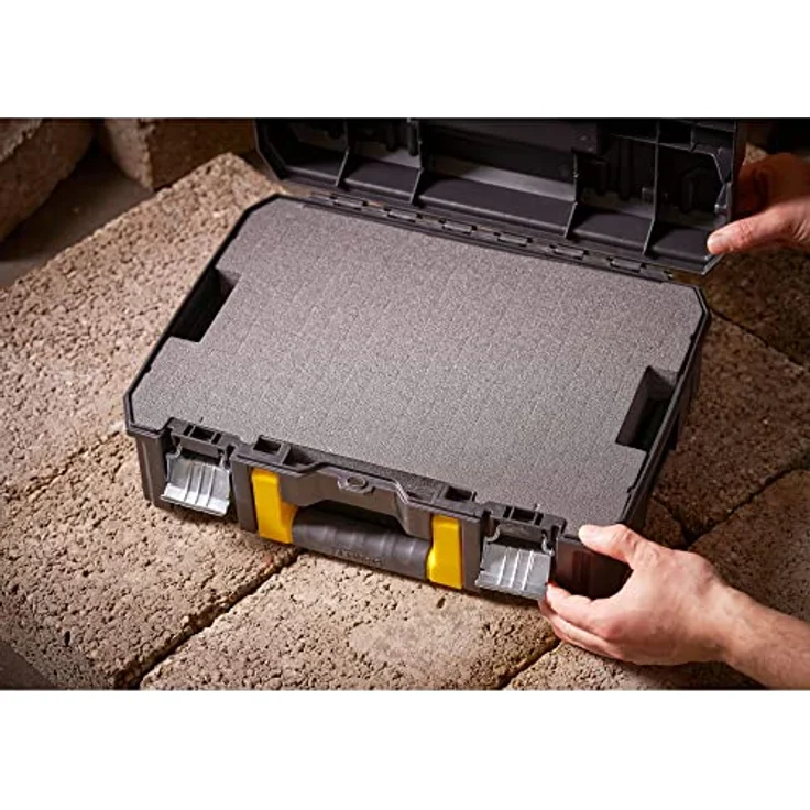 Stanley FMST1-71966 FatMax Pro-Stack Werkzeugbox (13.5 Liter, für kleinerer Handwerkzeuge + Elektrowerkzeuge, mit Schaumstoff-Einlage, rostfreie Metallverschlüsse, stapelbar – Bild 11