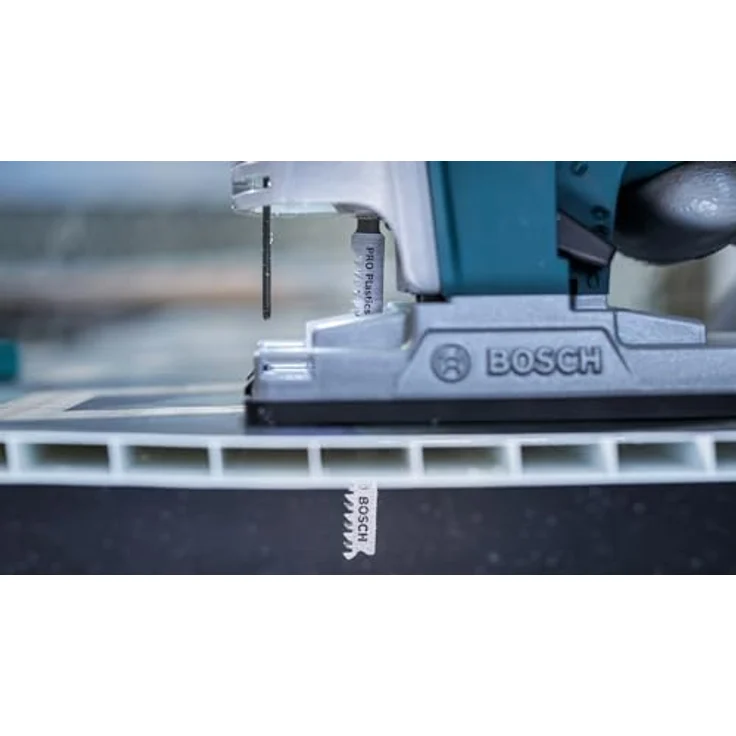 BOSCH PRO Plastics T302H, Säbelsägeblatt für PVC und PMMA, 132 mm, 5-tlg. Set für präzise und saubere Schnitte – Bild 6