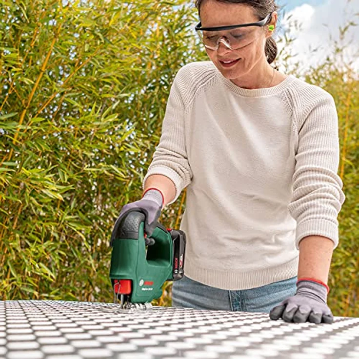 Bosch Akku Stichsäge EasySaw 18V-70 (ohne Akku, 18 Volt System, 1x Stichsägeblatt, im Karton) – Amazon Edition – Bild 5