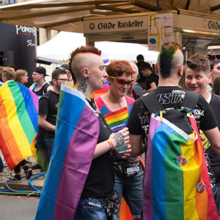 MOGADEE® LGBTQ Pride Flagge 150x90cm, Regenbogen Flagge aus hochwertigem UV-beständigem Stoff mit 2 Messingösen – Bild 5
