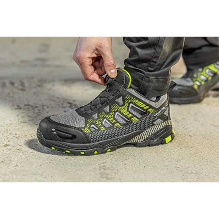 Högert Technik PAGLAU Schutzsandalen LACE System S1PS SR FO, Sicherheitsschuhe Herren, schwarz/grün, Größe 42, atmungsaktiv mit rutschhemmender Sohle – Bild 2