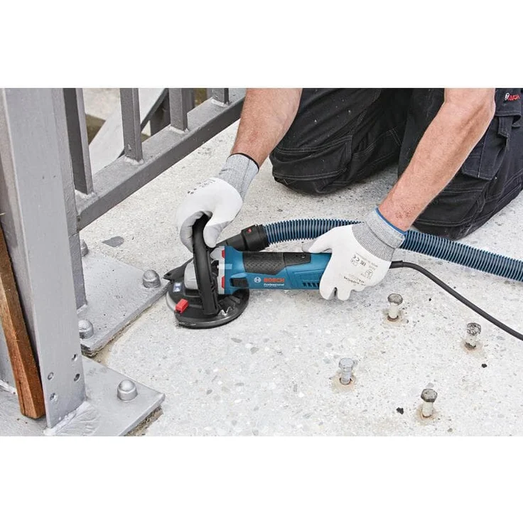 Bosch Professional Betonschleifer GBR 15 CAG (1.500 W Nennaufnahmeleistung, 9.300 min-1 Leerlaufdrehzahl, inkl. Diamanttopfscheibe 125 mm, 3 x Ersatzbürstenkranz, in L-Boxx) – Bild 10