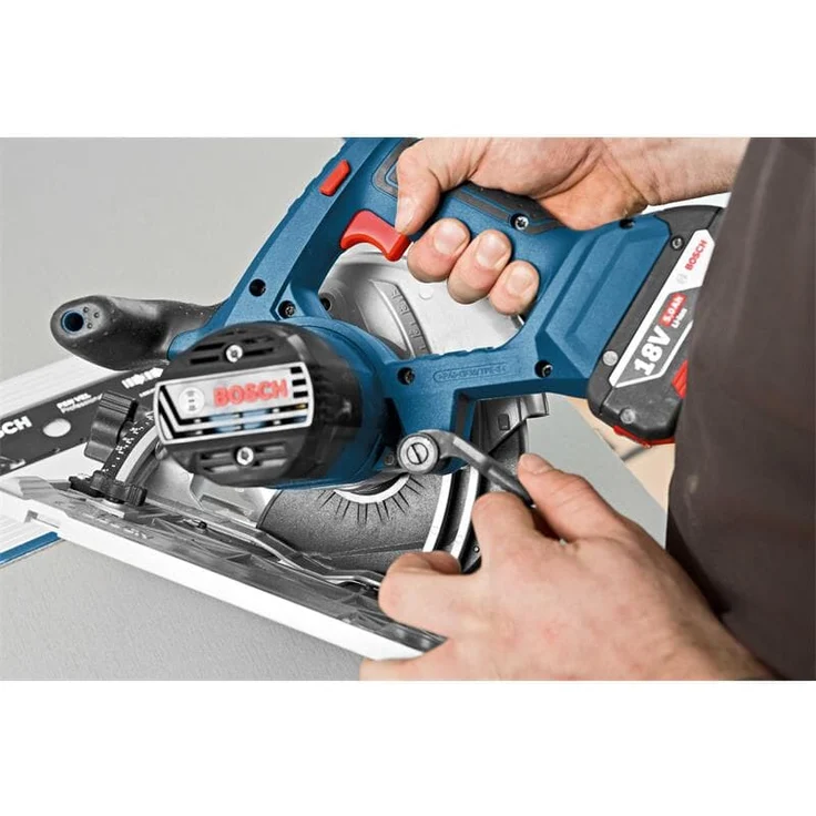 Bosch Professional 18V System Akku Kreissäge GKS 18V-57 G (Sägeblatt-: 165 mm, Schnitttiefe: 57 mm, ohne Akkus und Ladegerät, in L-BOXX) – Bild 7