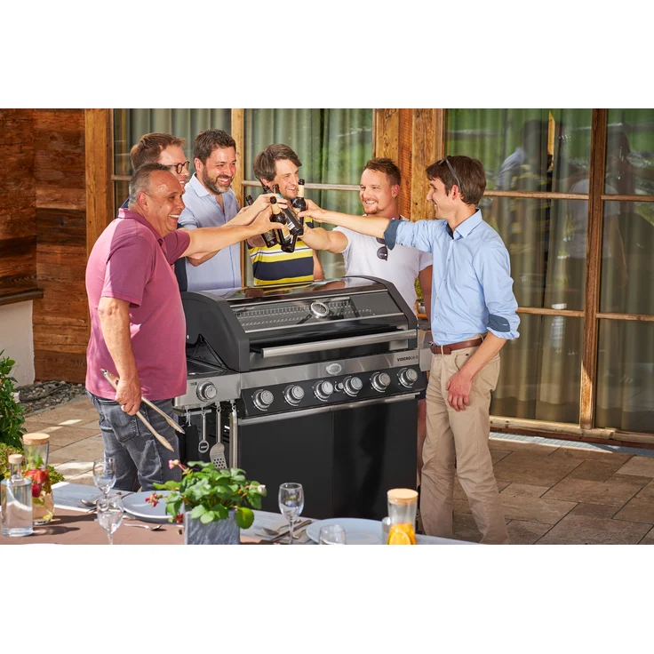 RÖSLE Barbecue Burger-Set 3-tlg, Hochwertiges Burger-Set mit Burgerpresse Pro, Barbecue-Gewicht und Burgerwender, Edelstahl 18/10, Gusseisen emailliert – Bild 7