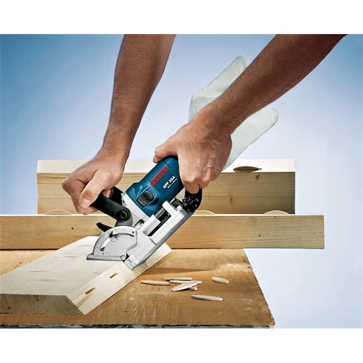 Bosch Professional GFF 22 A, 670 W Nennaufnahmeleistung, 9.000 min-1 Leerlaufdrehzahl, 22 mm Schnitttiefe, Zweilochschlüssel, HM-Scheibenfräse, L-BOXX – Bild 6