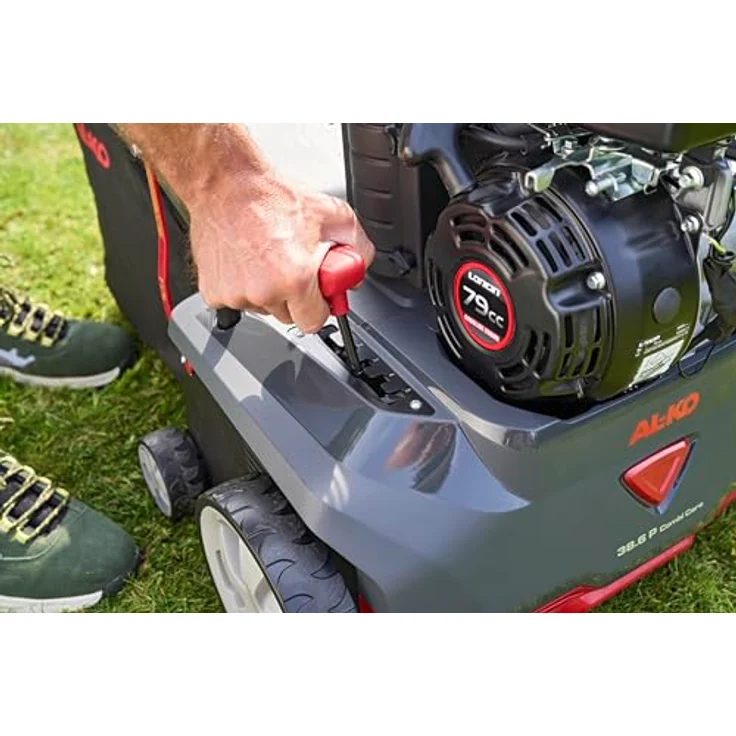 AL-KO Benzin-Vertikutierer 38.6 P Combi Care, 1,4 kW mit 38 cm Arbeitsbreite, inkl. Lüfterwalze und Fangkorb – Bild 7