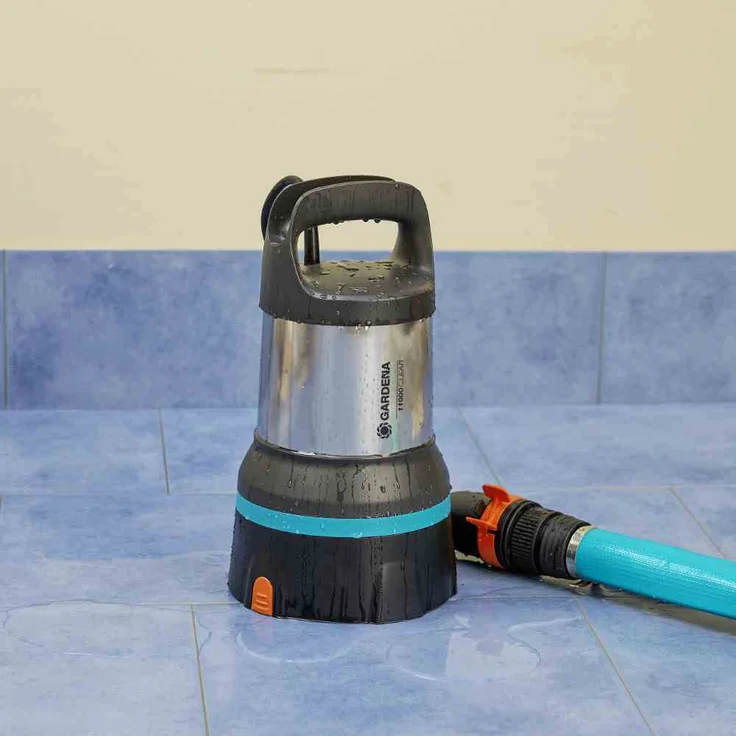 Gardena Klarwasser-Tauchpumpe 11000 aquasensor – Bild 2