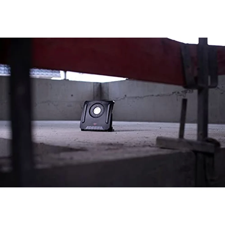 Brennenstuhl Multi Battery LED Hybrid Strahler 6050 MH / LED Baustrahler 60W kompatibel mit 18V Akkus 5 verschiedener Hersteller – Bild 6