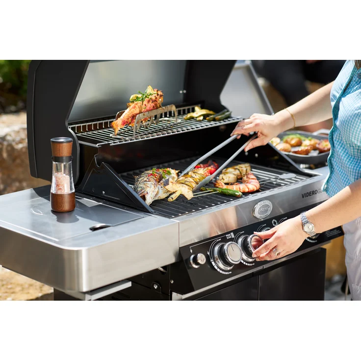 RÖSLE Fischhalter, Aufsatz zur Zubereitung von Fisch auf Gas- und Kohlegrill, Größe einstellbar, Edelstahl 18/10, spülmaschinengeeignet – Bild 3